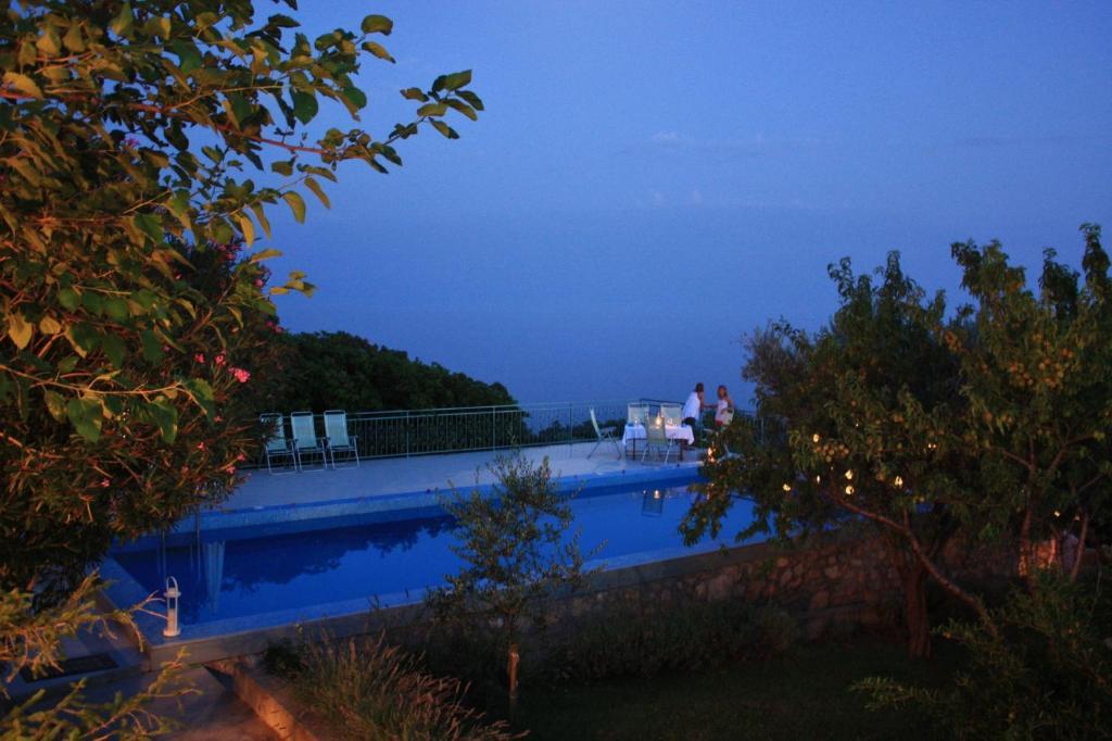 Boutique Home Saltaragazza Petrovac Ngoại thất bức ảnh