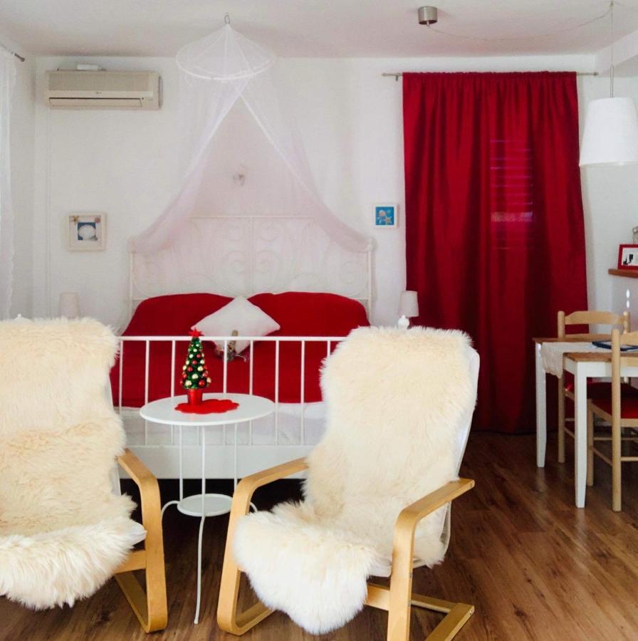 Boutique Home Saltaragazza Petrovac Ngoại thất bức ảnh